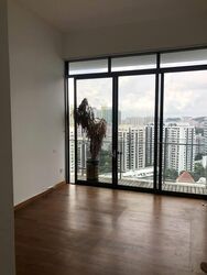 Latitude (D10), Condominium #556016311